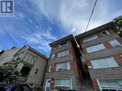3 - 192 KENILWORTH AVENUE E  Toronto, ON M4L 3S6