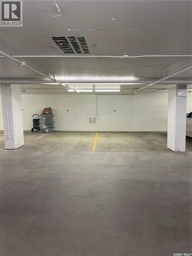 308 637 University Drive, Saskatoon, SK - Indoor Photo Showing Garage