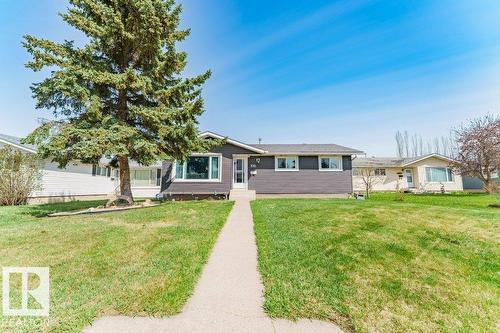 7012 44 Av Nw, Edmonton, AB - Outdoor