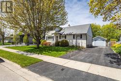 75 MILES STREET Milton (Om Old Milton), ON L9T 1E7