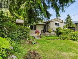 1380 COLEMAN STREET  North Vancouver, BC V7K 1W6
