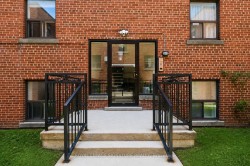 201-1000 O'Connor Drive  Toronto, ON M4B 2T3