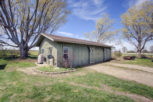 8542 Concession 12 N/A, Mapleton, ON - Outdoor