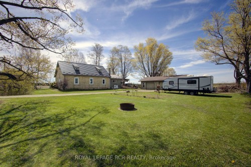 8542 Concession 12 N/A, Mapleton, ON - Outdoor