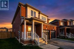 49 HARKNESS DRIVE Whitby (Rolling Acres), ON L1R 0C5