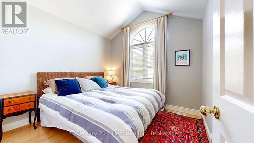 36 Lighthouse Lane E, Collingwood, ON - Indoor Photo Showing Bedroom