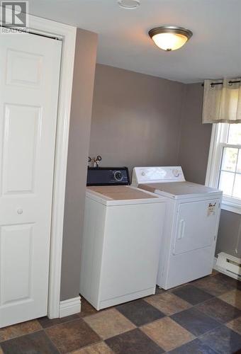 55 Conception Bay Highway, Conception Harbour, NL - Indoor Photo Showing Laundry Room