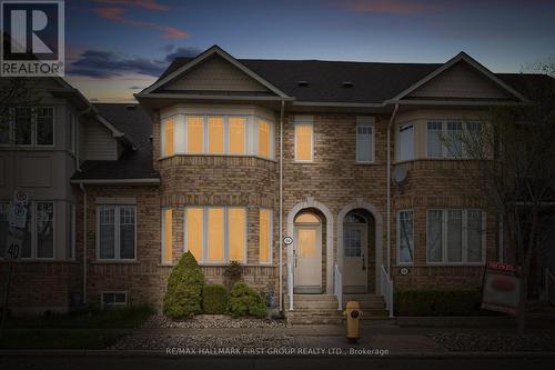 116 RIVERLANDS AVENUE  Markham, ON L6B 1B6