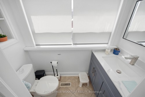 1-2000 Dufferin Street, Toronto, ON 