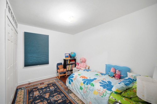 1-2000 Dufferin Street, Toronto, ON 