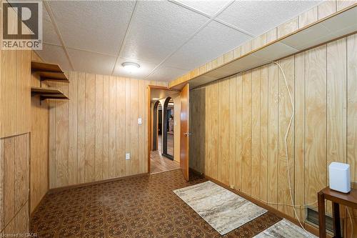 401 Mohawk Road W, Hamilton, ON - Indoor