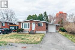 1021 Chapman Street Sudbury, ON P3A 1V7