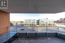 509 - 410 MCLEVIN AVENUE  Toronto, ON M1B 5J5