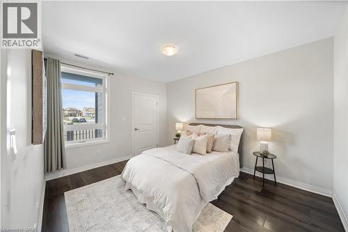 155 Thomas Slee Drive Unit# 2G, Kitchener, ON - Indoor Photo Showing Bedroom