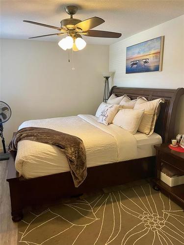 Second bedroom with a King Bed - 2 Birchwood Drive, Brandon, MB - Indoor Photo Showing Bedroom