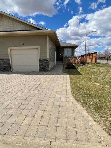 2 Birchwood Drive, Brandon, MB - Outdoor