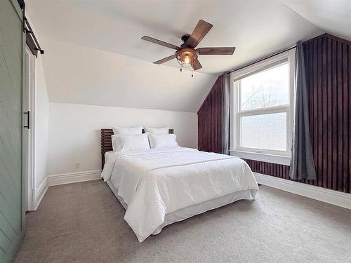 537 3Rd Street, Brandon, MB - Indoor Photo Showing Bedroom