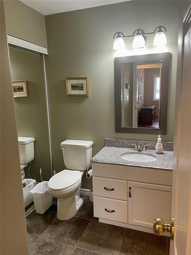 10 Falcon Place, Brandon, MB 