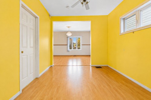 Boudoir - 49  - 51 Rue Charles, Lachute, QC - Indoor Photo Showing Other Room