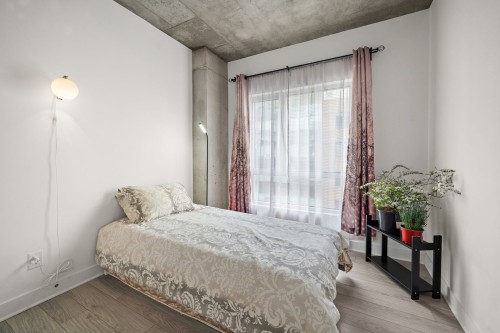 Chambre à coucher principale - 916-1150 Rue St-Denis, Montréal (Ville-Marie), QC - Indoor Photo Showing Bedroom