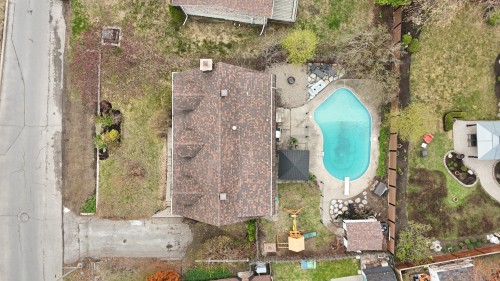 Photo aérienne - 31 Boul. De Reims, Lorraine, QC - Outdoor With In Ground Pool