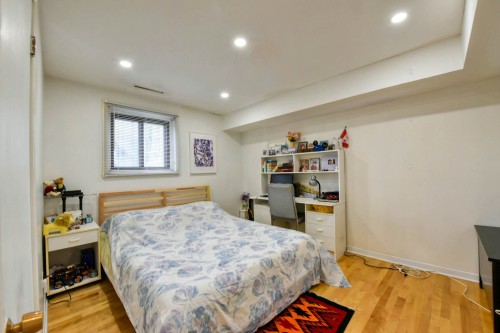 Chambre à coucher - 5589 Boul. Cavendish, Côte-Saint-Luc, QC - Indoor Photo Showing Bedroom