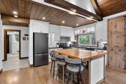 Cuisine - 2080 Ch. Doucet, Trois-Rives, QC - Indoor Photo Showing Kitchen