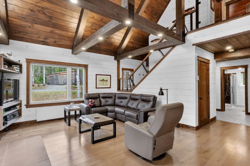 Salon - 2080 Ch. Doucet, Trois-Rives, QC - Indoor Photo Showing Living Room