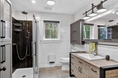 Salle de bains - 2080 Ch. Doucet, Trois-Rives, QC - Indoor Photo Showing Bathroom