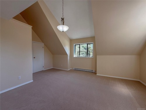 2714 Vallejo Rd, Campbell River, BC 