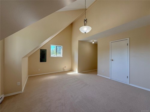 2714 Vallejo Rd, Campbell River, BC 