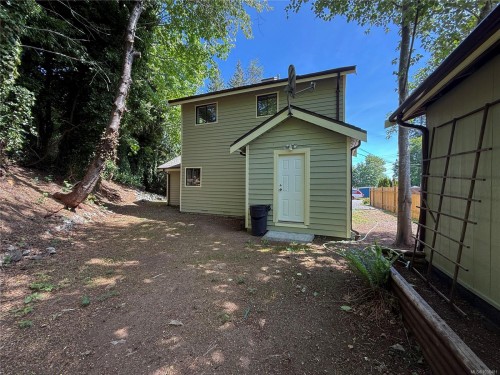 2714 Vallejo Rd, Campbell River, BC 