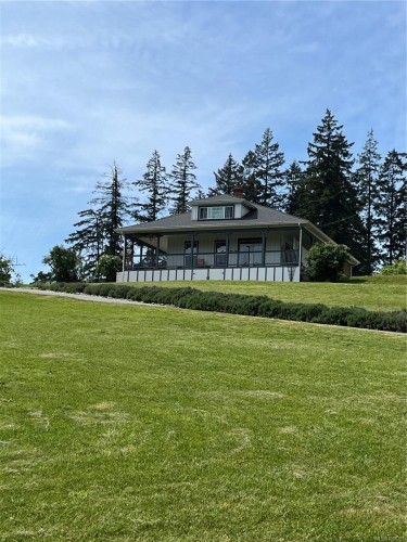 6742 Norcross Rd, Duncan, BC 