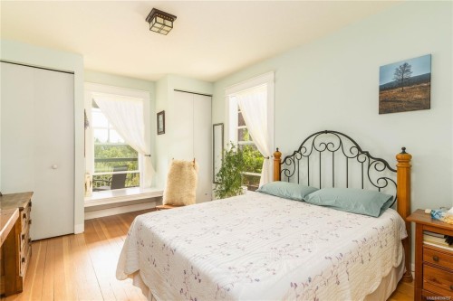 6742 Norcross Rd, Duncan, BC 