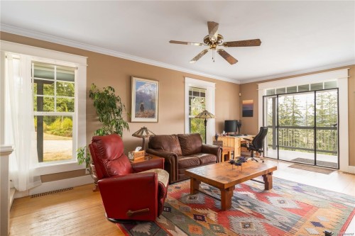6742 Norcross Rd, Duncan, BC 