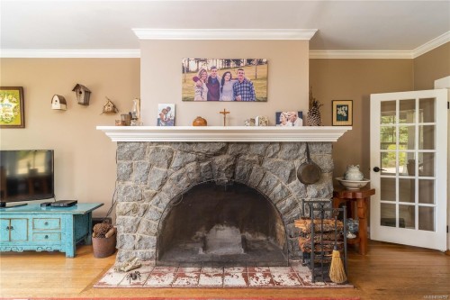 6742 Norcross Rd, Duncan, BC 