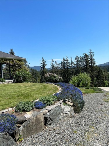 6742 Norcross Rd, Duncan, BC 