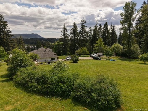 6742 Norcross Rd, Duncan, BC 
