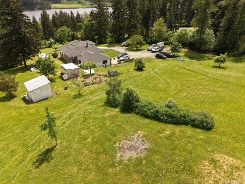 6742 Norcross Rd, Duncan, BC 