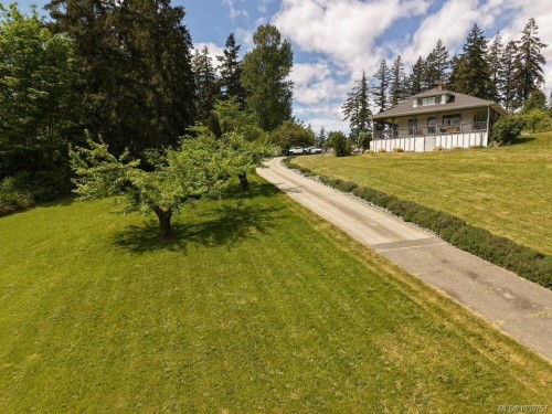 6742 Norcross Rd, Duncan, BC 