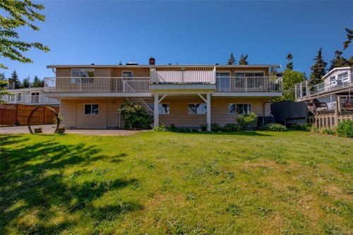 4301 Eva Rd, Bowser, BC 