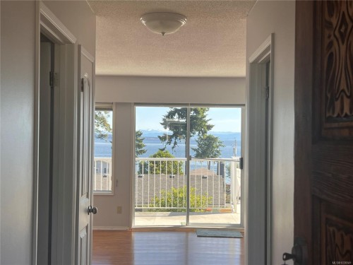 4301 Eva Rd, Bowser, BC 