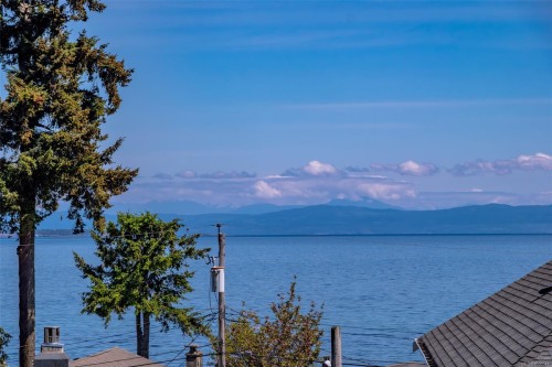 4301 Eva Rd, Bowser, BC 
