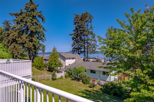 4301 Eva Rd, Bowser, BC 