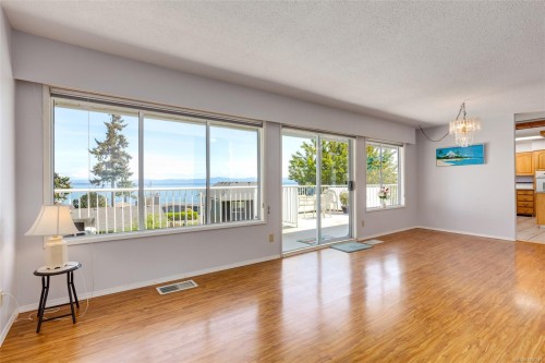4301 Eva Rd, Bowser, BC 