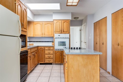 4301 Eva Rd, Bowser, BC 