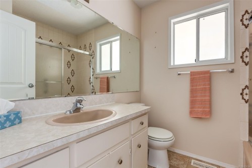 4301 Eva Rd, Bowser, BC 