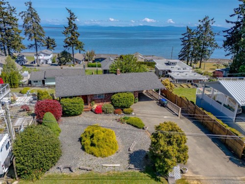 4301 Eva Rd, Bowser, BC 