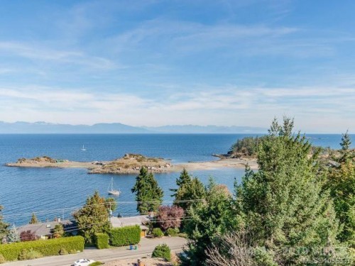 3865 Gulfview Dr, Nanaimo, BC 