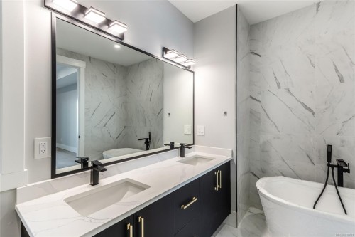 3865 Gulfview Dr, Nanaimo, BC 